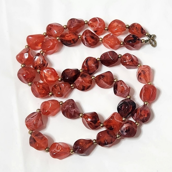 Vintage Chunky Necklace - Picture 2 of 3